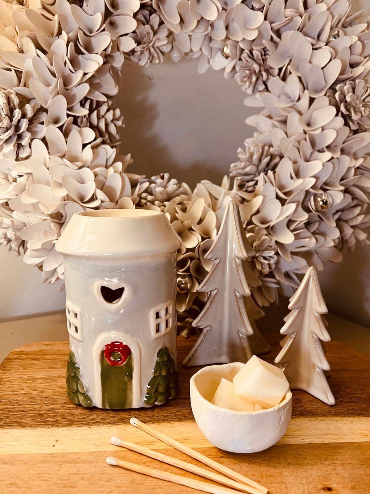 mistletoe cottage wax warmer